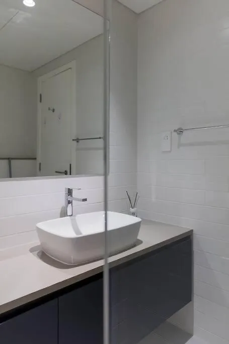 Sahab - Solo 1Br Apt In Al Jada Sharjah